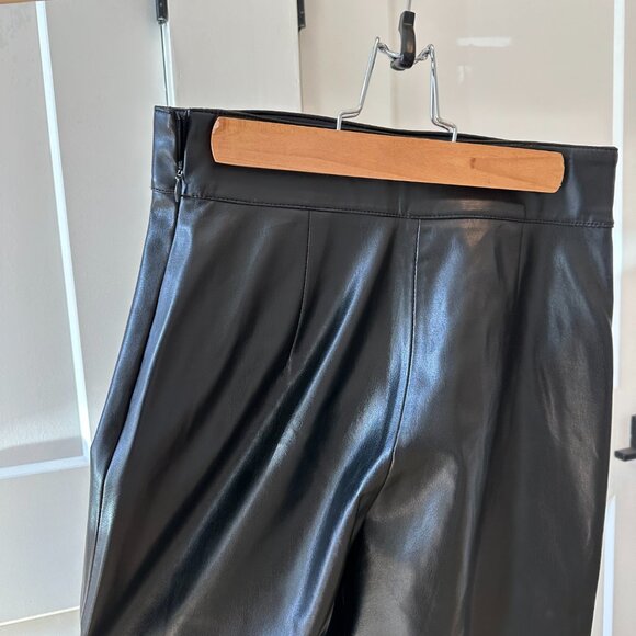 Zara Black Faux Leather Culottes Size Small - Picture 4 of 6